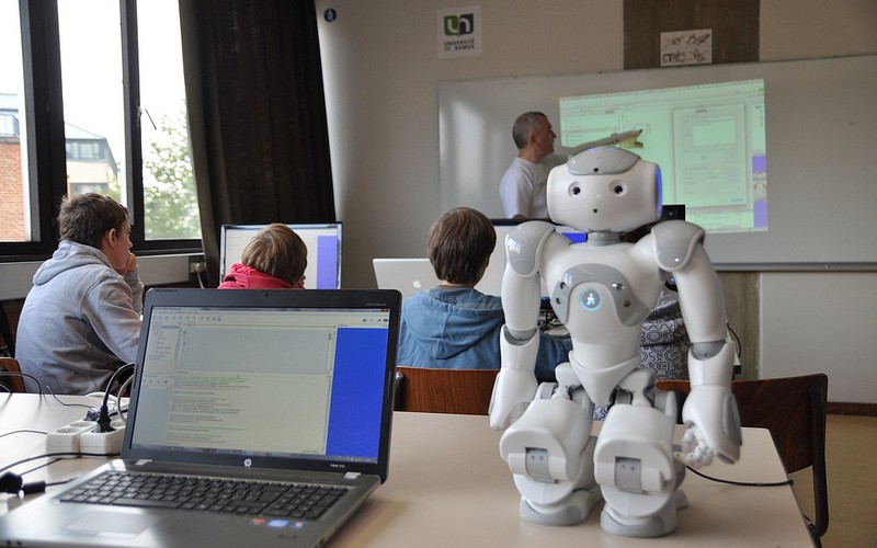 Robots in the Classroom: How Robotics Education Is Preparing Students for the Future Best 2023