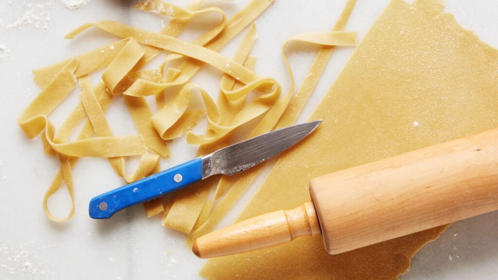 How to Make Pasta from Scratch Without a Machine 14 best ideas